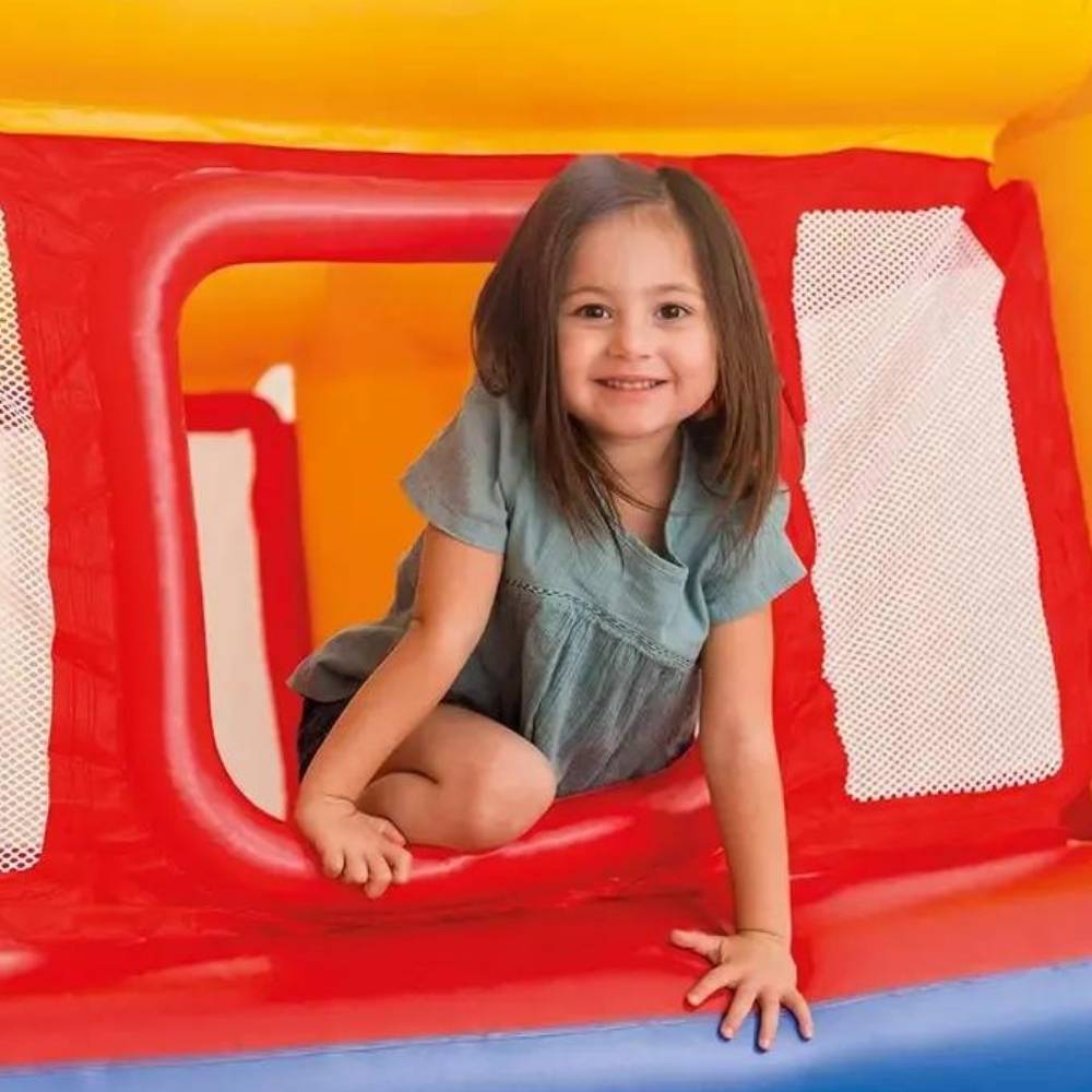 Indoor Jumping Castle: image 4
